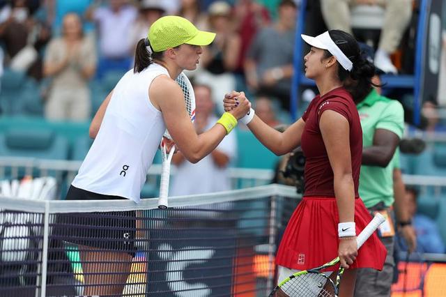 WTA1000迈阿密赛｜五届大满贯冠军可以被这样击败 菲律宾小将给全世界上一课(图2)