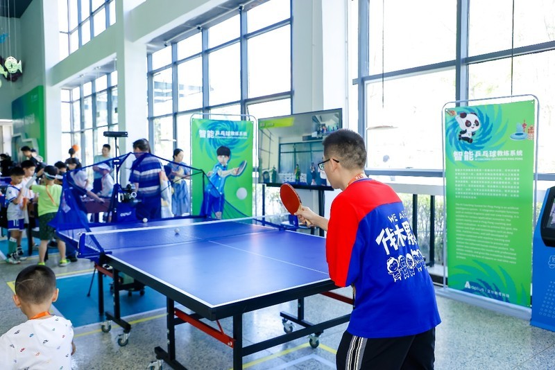 嘿宝贝们是不是经常对着那些“不听话”的发球机管理系统叹气？