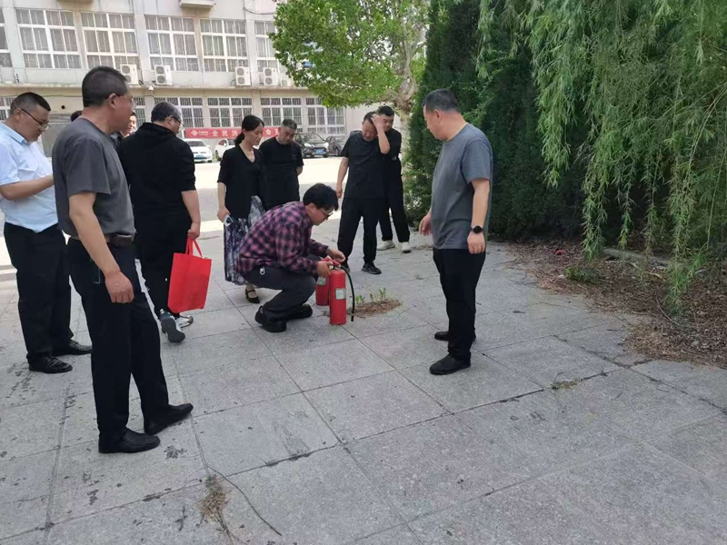 烟台招远联通公司开展消防安全知识培训(图2)