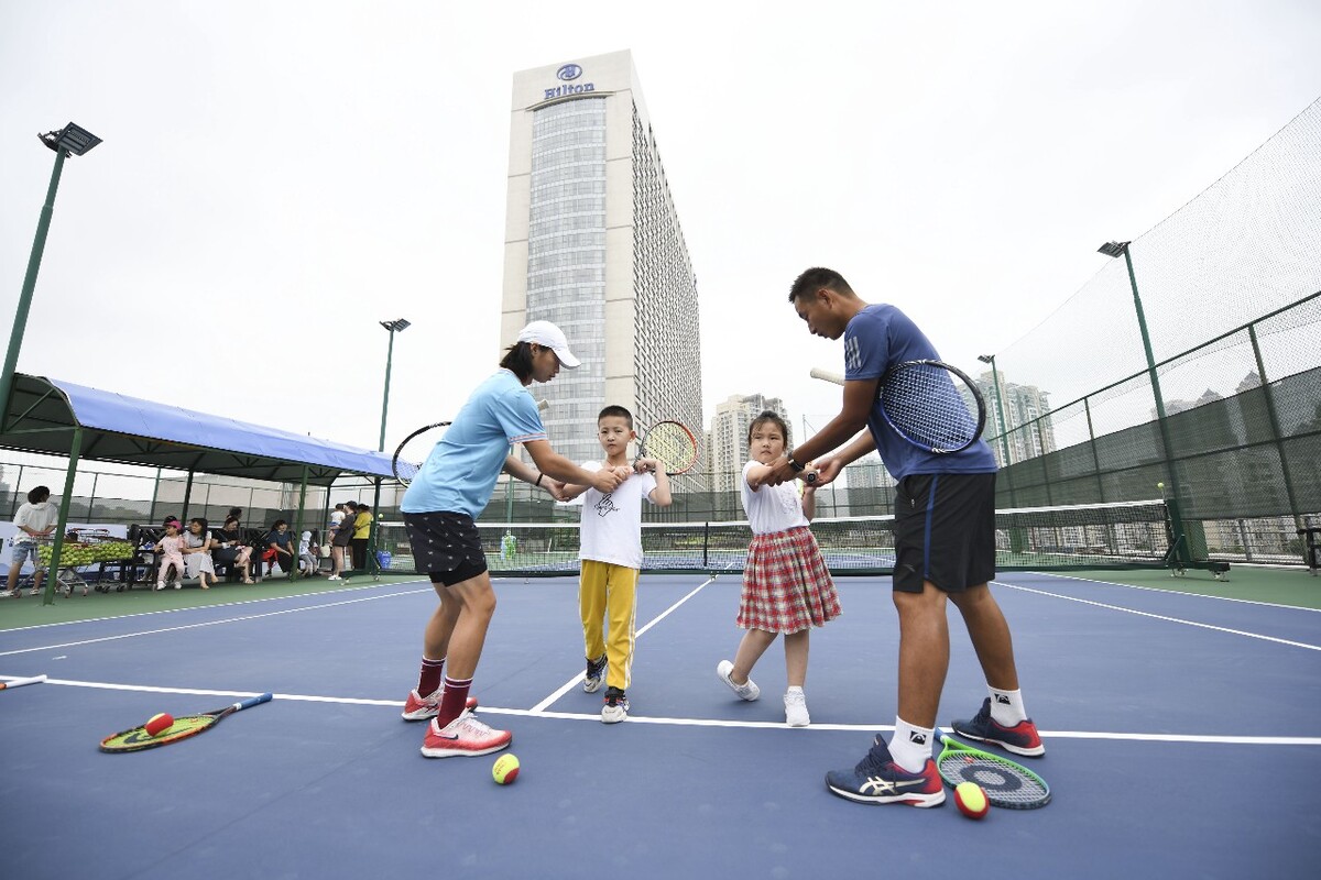 从汗水到荣光：上海大师赛球童选拔集训营的淬炼与梦想