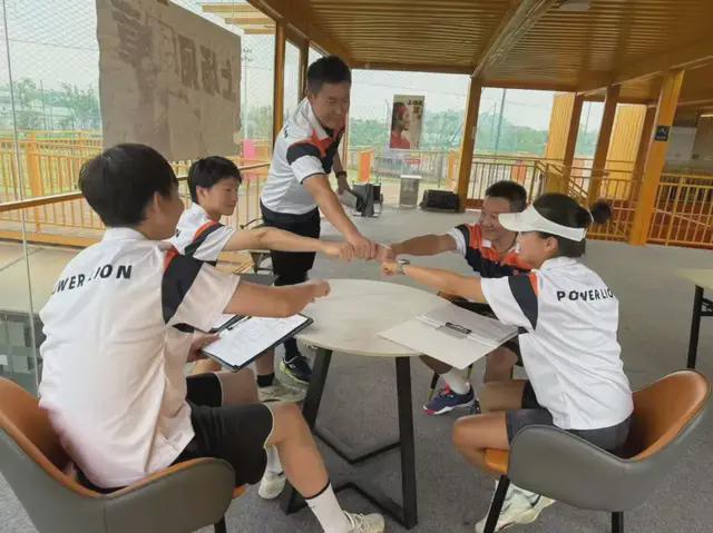 从“不下场”到“振狮”出击：橙狮体育新10年的体培故事如何讲好(图6)