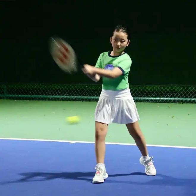 中产圈层染上新“毒瘾”？不是高尔夫而是网球！网球究竟有何魅力