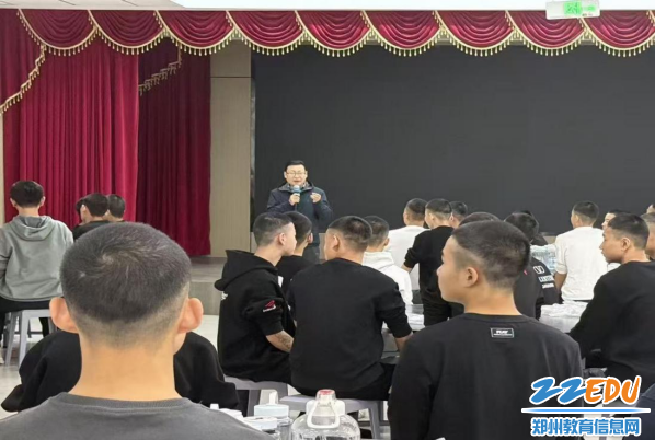 郑州市第九十九中学南校区开展中秋月饼制作活动