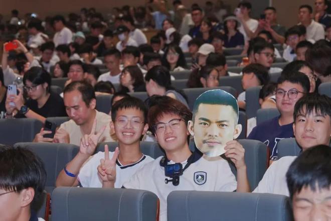 投资18亿规划100片新球场！林丹携手北外海附打造体教融合新范本(图9)