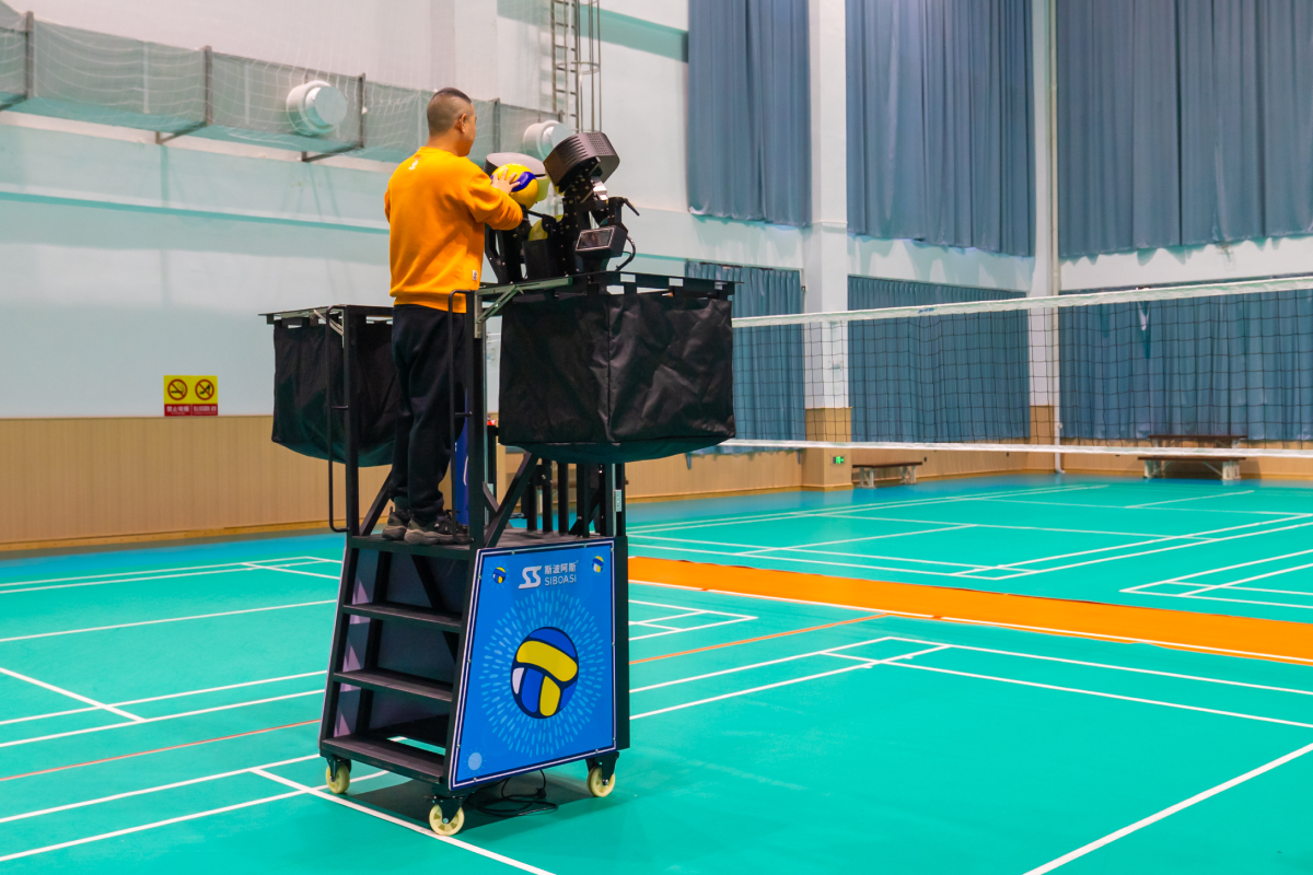 劲爆！时速158公里 填补全球技术空白正式服役国家队(图5)