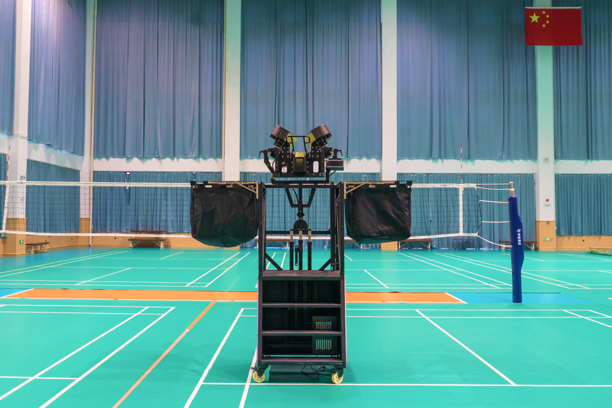 劲爆！时速158公里 填补全球技术空白正式服役国家队(图6)