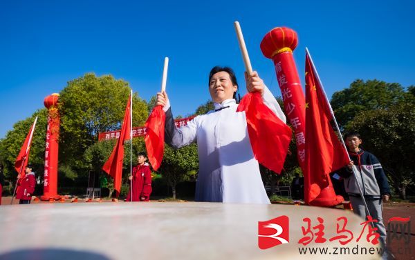 西平县第五中学“阳光杯”运动会展现素质教育新图景(图6)