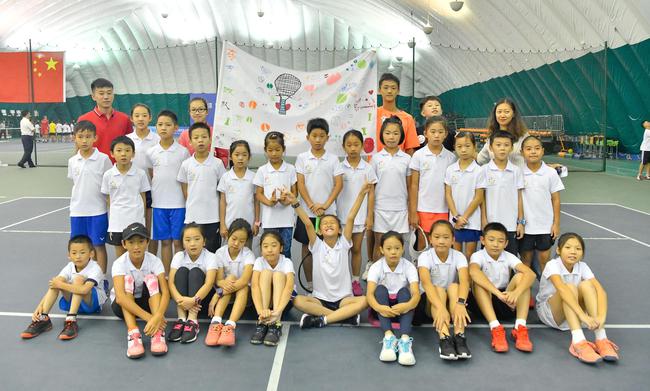 以数据安全促进人工智能健康发展