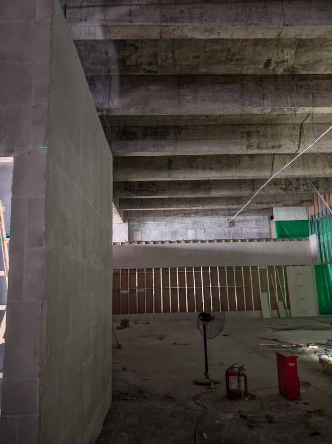 重庆格力空调标杆工程落地！财进电器助力渝北网球馆智造舒适空间(图3)