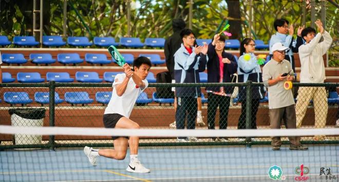 周末别宅家！全家都能玩的匹克球攻略：从5岁到65岁都上瘾(图2)