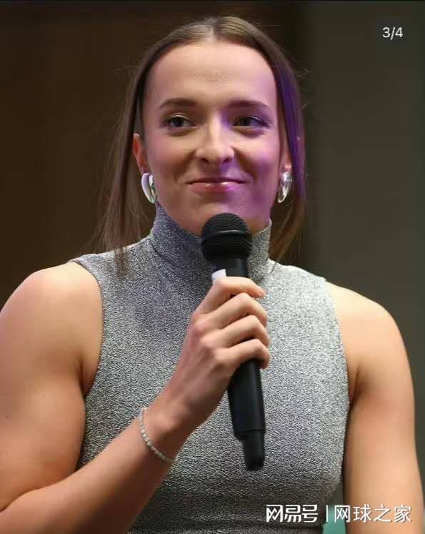卢布哭诉萨芬式铁血训练正杀死自己丝袜称当今女网水平趋于一致(图6)