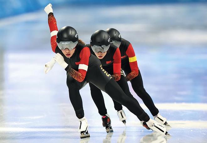 瞭望·治国理政纪事 把冰雪经济打造成新的增长点