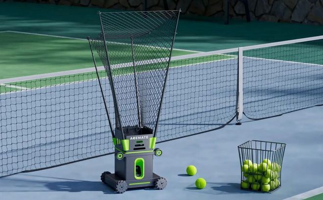 “元萝卜”会下棋网球教练是AI？阿里云展颠覆对机器人的想象(图2)