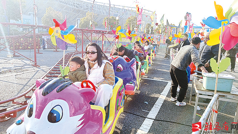 天中年货节 烟火气满满(图3)