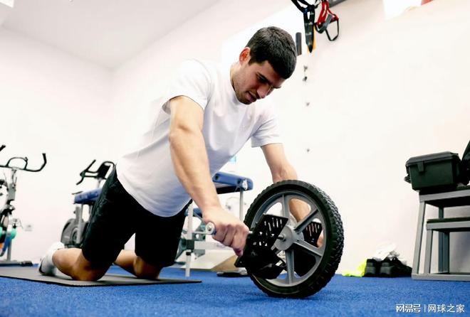 为夺澳网亮出新武器！阿卡将利用高科技体测制定更科学训练计划(图7)