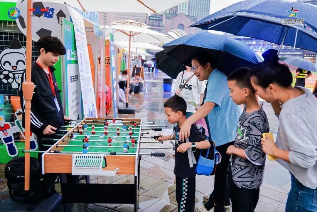 一人一技燃动天一广场免费体育培训带市民动起来(图10)