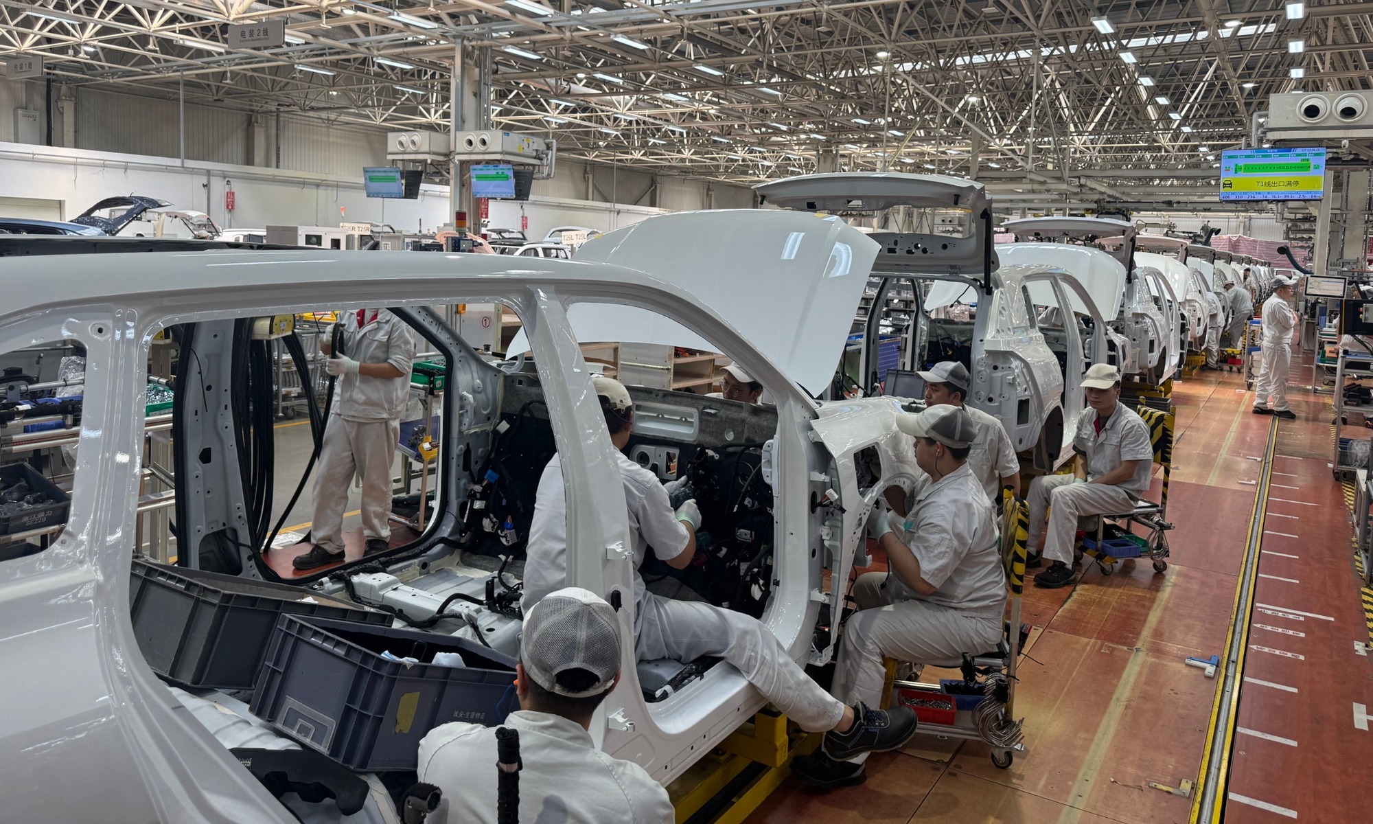 AI时代就业新观察︱“灯塔工厂”里的职业新生(图4)