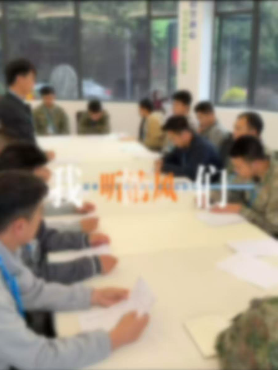 “牢笼合约”：30岁的我被母亲送进特训营(图2)